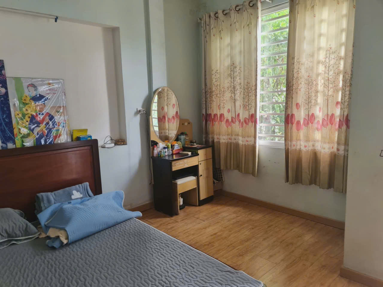 Bán nhà 4 Tấng Khu GS ngay Go Dĩ An,dòng tiền ổn định 240tr/năm 15984953