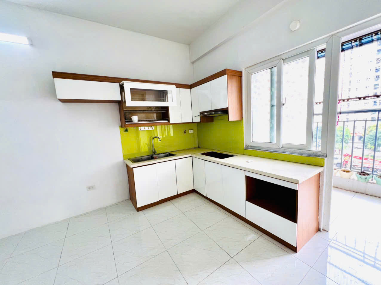 BÁN GẤP CĂN 02 NGỦ, 68 (M2), 6 TÒA MỚI, KĐT THANH HÀ, HÀ ĐÔNG  15985007