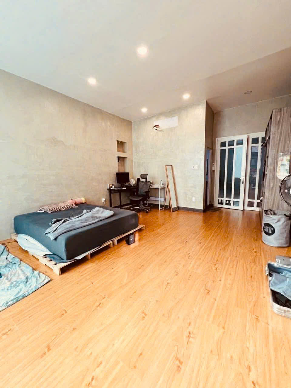 Bán nhà Mặt tiền Nguyễn Thái Bình - gần Xuân Diệu, 5x16m, 3 Tầng - 5PN, hạ còn 23,8 tỷ. 15985084