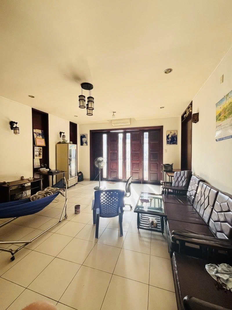 Bán nhà Mặt tiền Sao Mai - giao Cách Mạng Tháng Tám, 5,2x21m, 5 Tầng, 1 đời chủ, 19,9 tỷ. 15985093