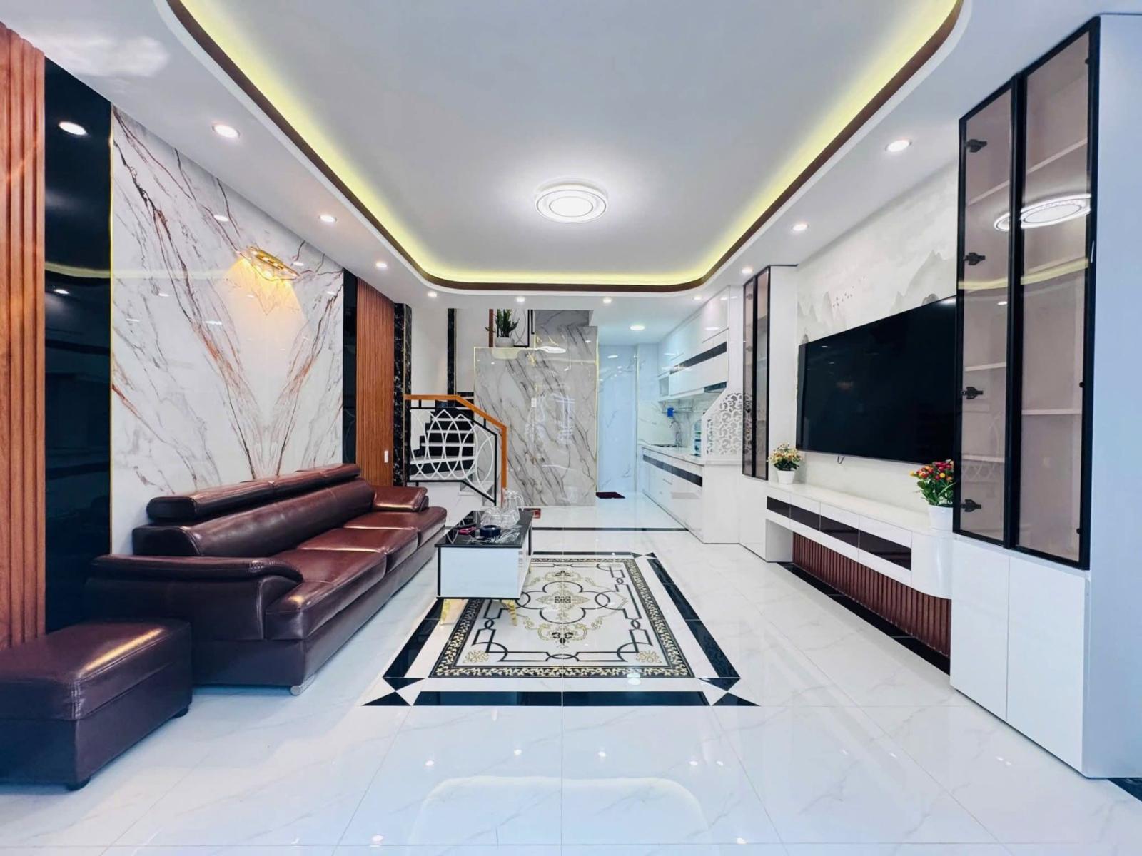 🏠 NGAY PHẠM VĂN ĐỒNG - 5 TẦNG BTCT - 33M2 - 5' TỚI SÂN BAY - CÔNG VIÊN GIA ĐỊNH - SỔ VUÔNG A4 - 15985142