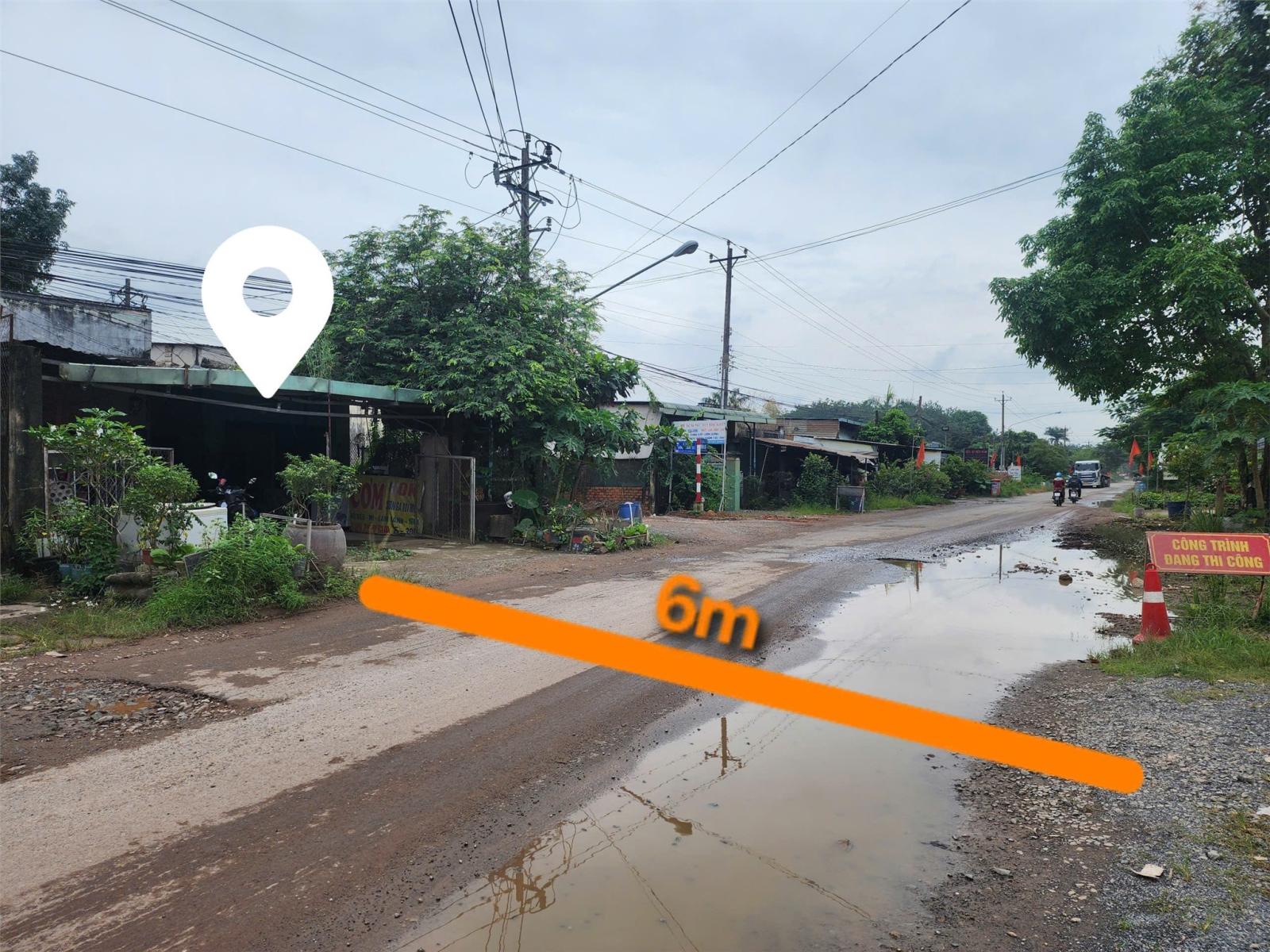 Khách ngộp bank bán GẤP nhà TÂN UYÊN, MT nhựa 6m, chỉ 2 tỷ 8, thuận tiện KD 15985385