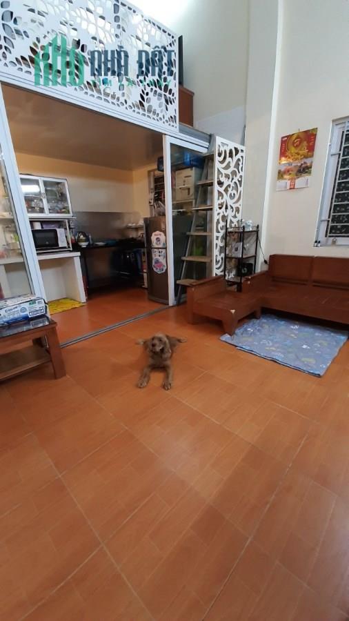 Chính chủ cho thuê nhà cấp 4 ngõ 181 Nguyễn Văn Linh, diện tích 35M2, giá 5 triệu 15985404