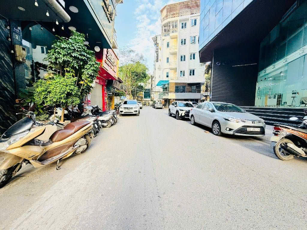 Phố VIP, bán nhà Nguyễn Chánh, 60m, ở ngay, chỉ 29.5 tỷ 15985434