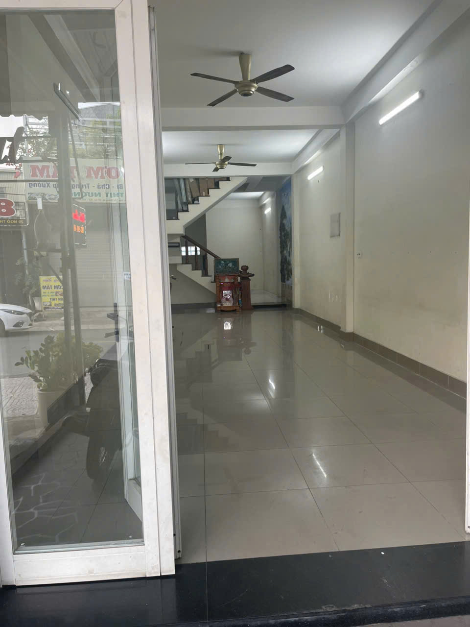 Cho thuê mặt bằng tầng trệt mặt tiền Ngô Thì Nhậm – trung tâm Dĩ An 15985439