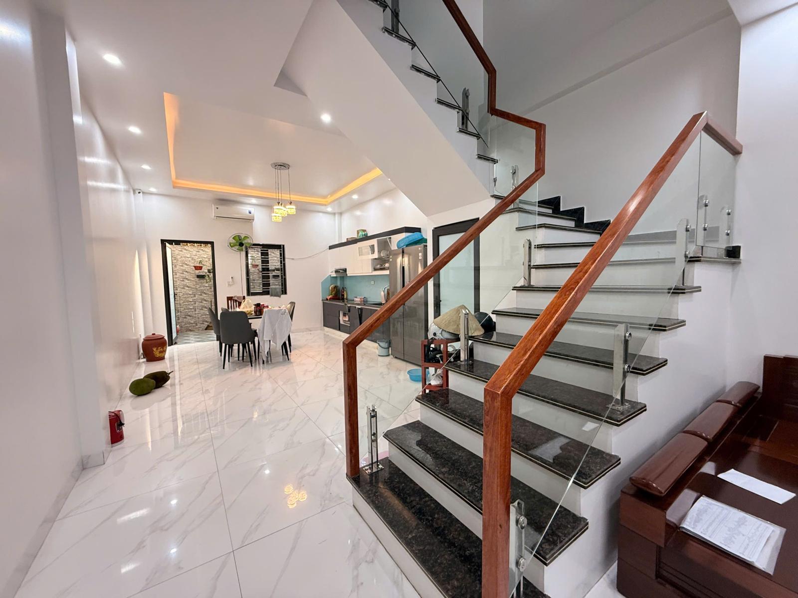 BÁN NHÀ 4 TẦNG KHU ĐÀ NẴNG – NGÔ QUYỀN – TRUNG TÂM THÀNH PHỐ – GIÁ TỪ 4 TỶ 15985446