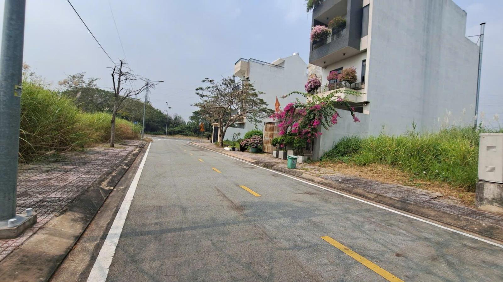 1 nền duy nhất, 153m, KDC Bộ Công An, giá chỉ 13 tỷ, sổ riêng 15985455