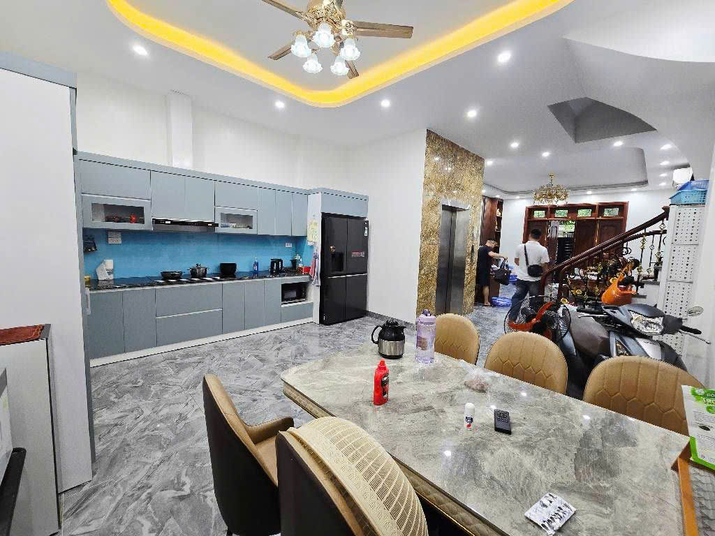 Nhà đẹp Nguyễn Khang, 100m2, 6T, thang máy, tương lai rạng ngời, chỉ nhỉnh 29 tỷ 15985480