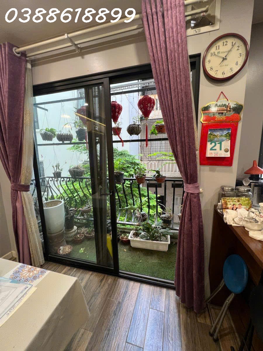 BÁN NHÀ DÂN XÂY OTO ĐỖ 10M - PHỐ HUỲNH THÚC KHÁNG- 60Mx5T,MT5,3M - LÔ GÓC 15985501