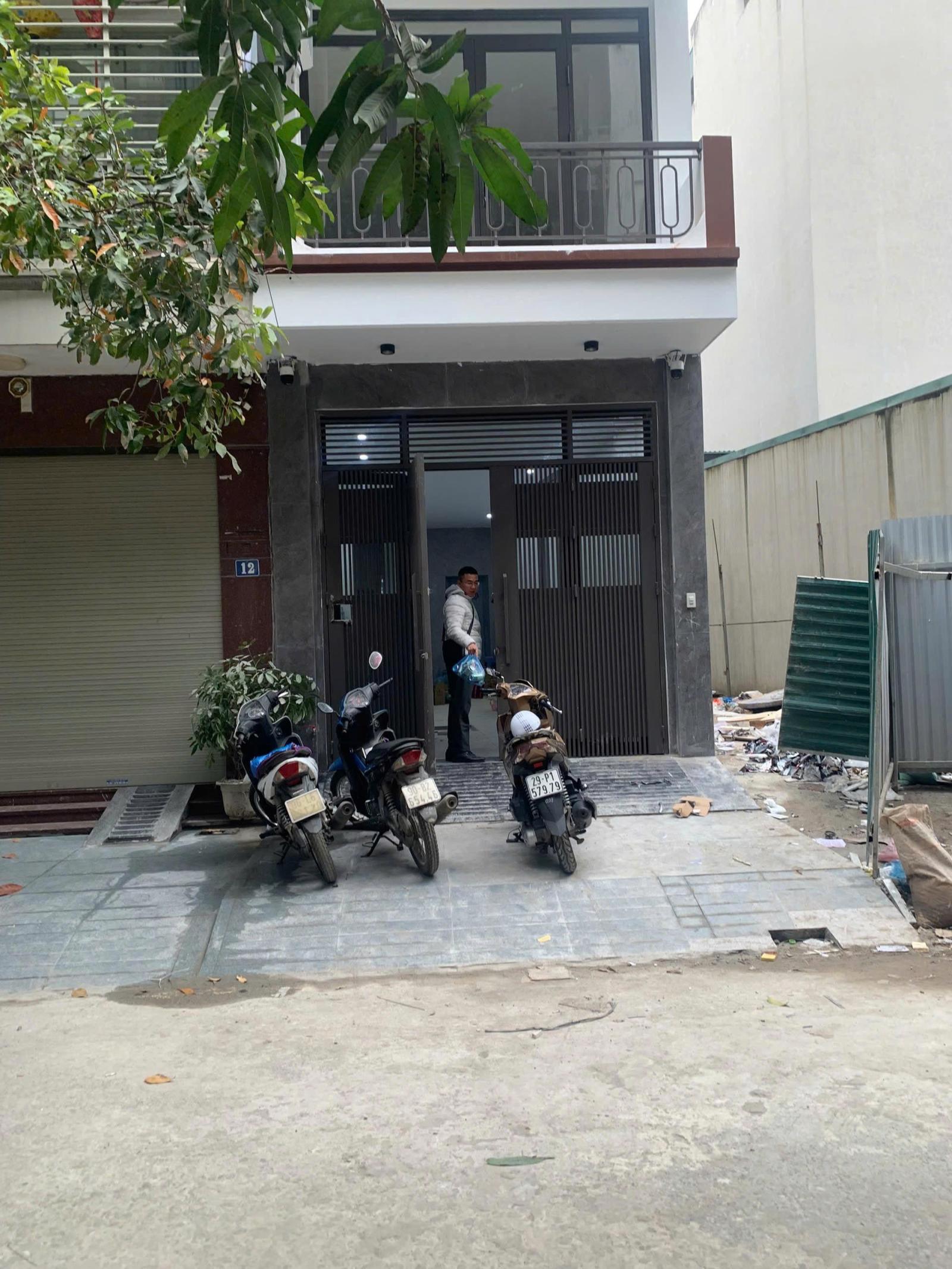 CHO THUÊ NHÀ 4 TẦNG MẶT NGÕ MỘ LAO – HÀ ĐÔNG, HÀ NỘI 15985512