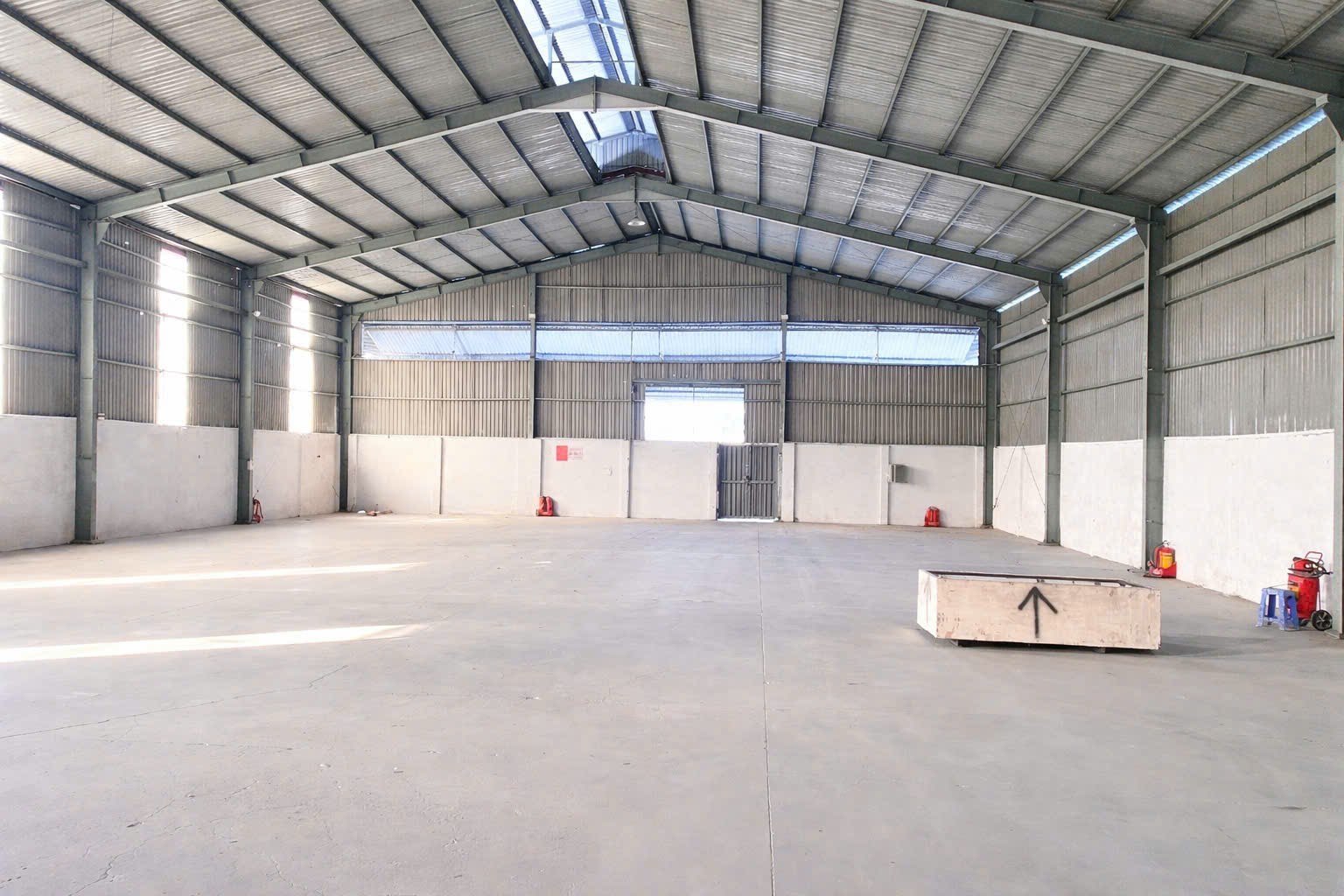 XT151 Nhà Xưởng, Kho cho thuê ngoài kcn, sẵn sàng bàn giao hoạt động liền 15985516