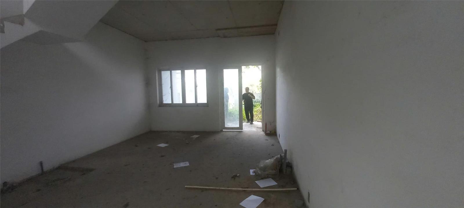 Bán nhà Mega Village Khang Điền, quận 9, DT 75m2, xây 3 tầng, hiện trạng thô, giá 8 tỷ có TL 15985519