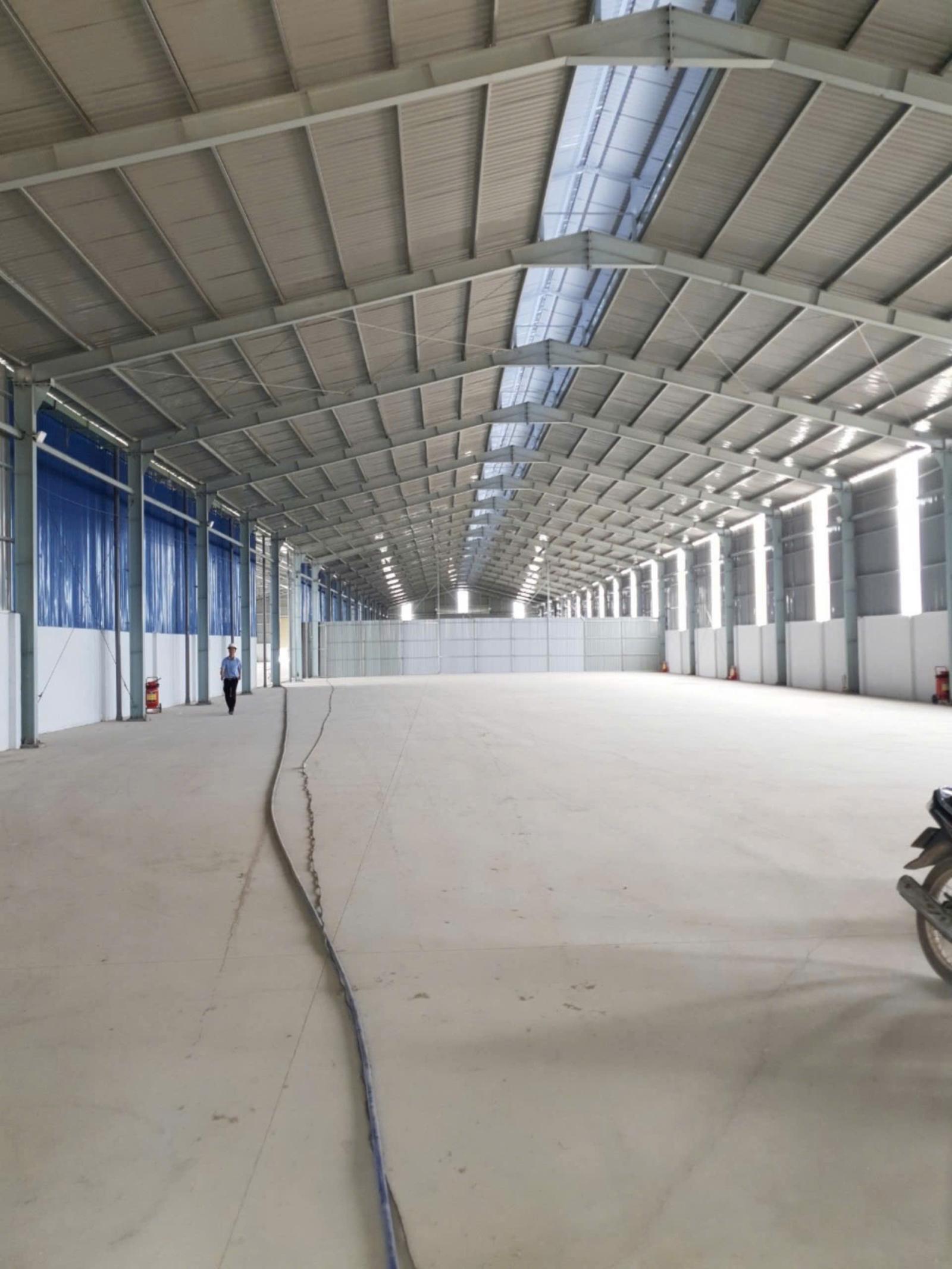 XT151 Nhà Xưởng, Kho cho thuê ngoài kcn, sẵn sàng bàn giao hoạt động liền 15985530