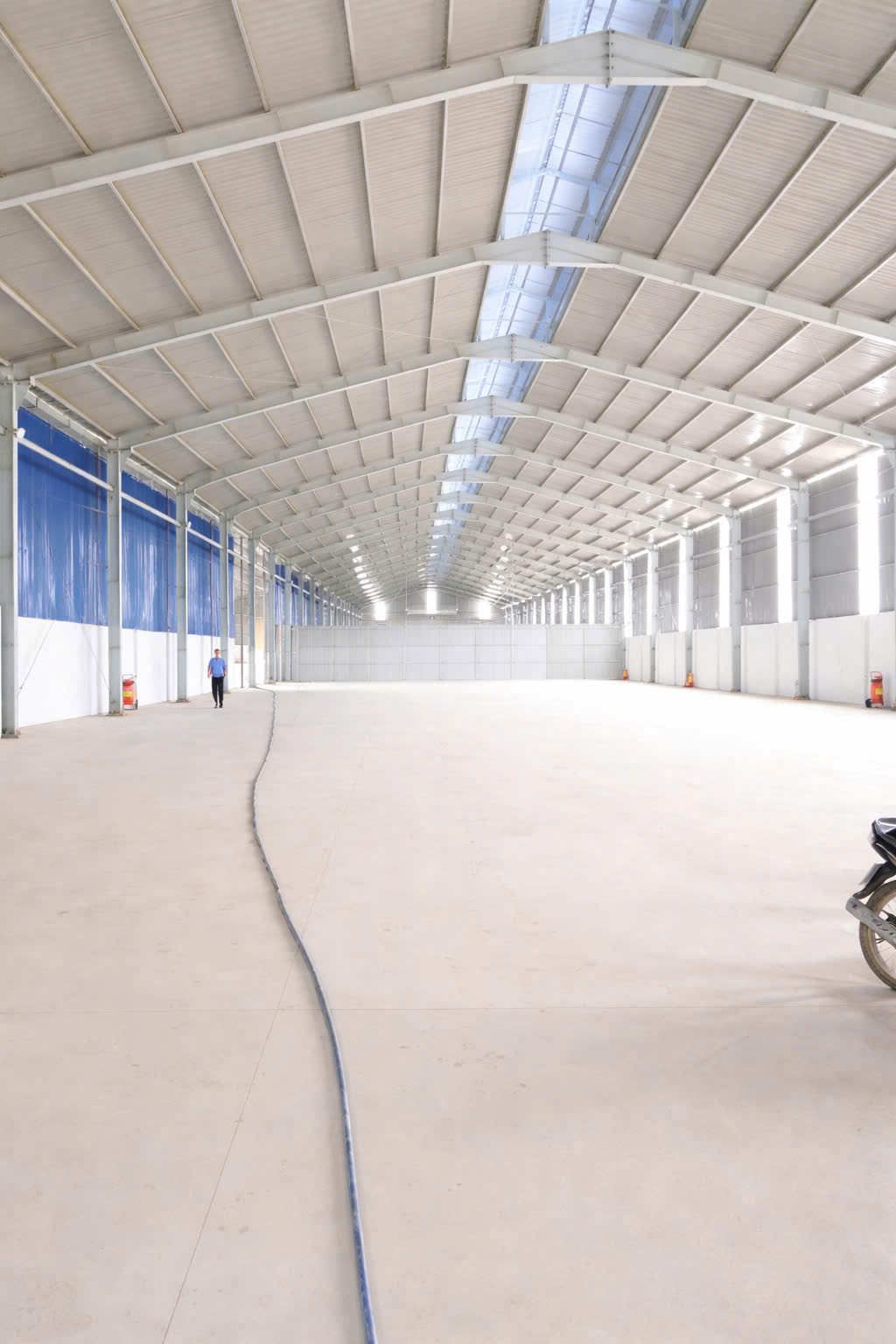 XT151 Nhà Xưởng, Kho cho thuê ngoài kcn, sẵn sàng bàn giao hoạt động liền 15985530