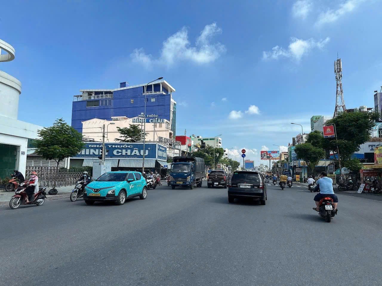 Bán MTKD 30m có vỉa hè Nguyễn Oanh 130m2 ngang 5.2m KD đa nghề gần chợ An Nhơn 21.5 tỷ 15985539