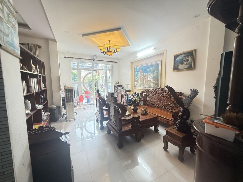 Bán Biệt Thự Mặt Tiền Linh Đông Thủ Đức -243m2 ngang 7m  - Vừa Ở Vừa Kinh Doanh - 36 Tỷ 15985541