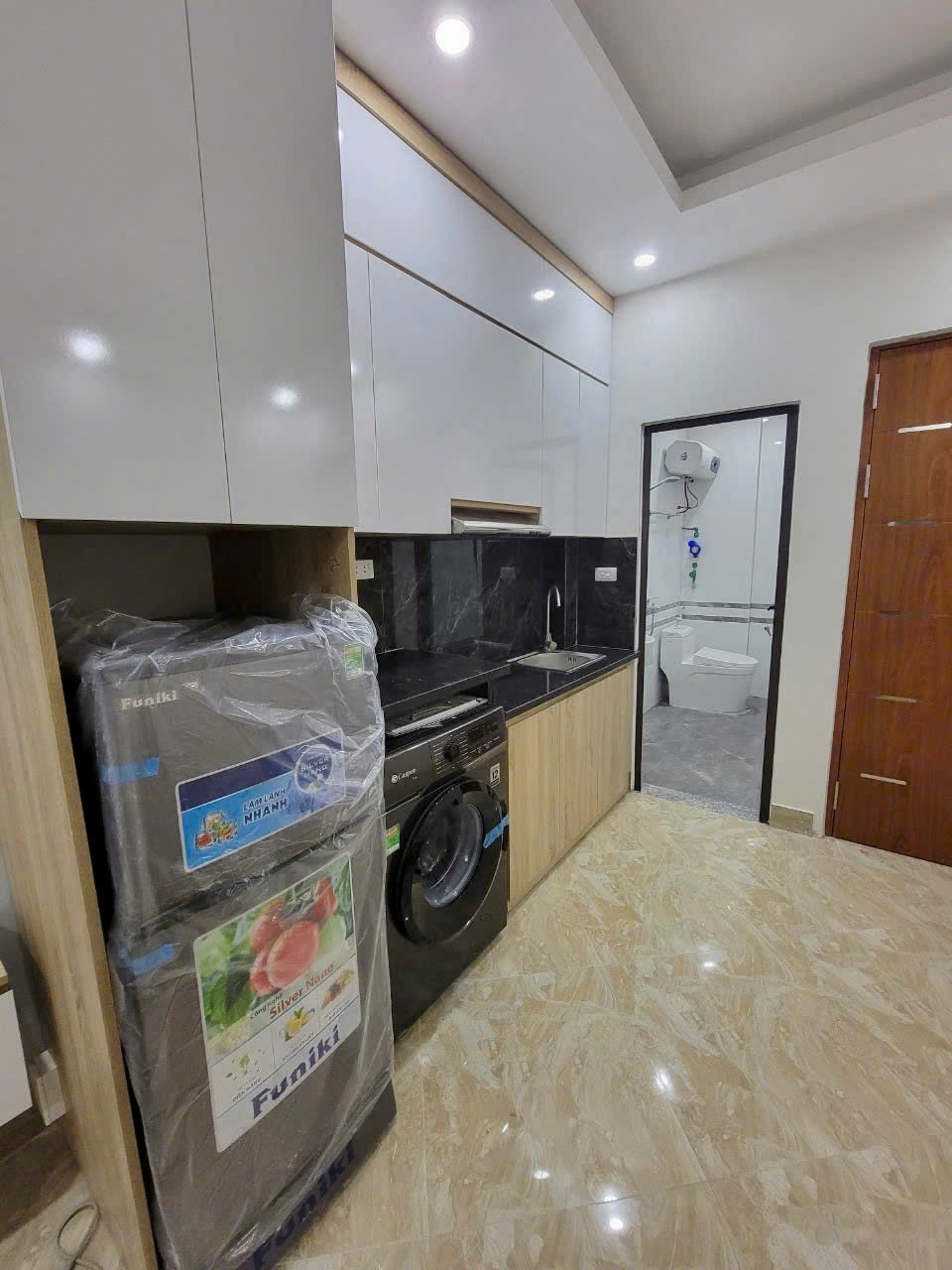 Cho thuê Ccmn Full đồ đẹp ngõ 40 Nhân Hòa, Thanh Xuân 15985555