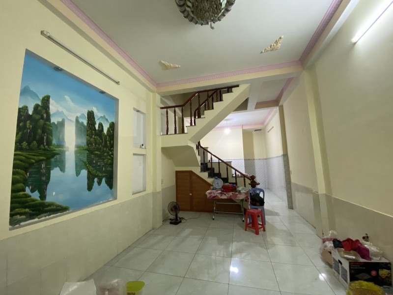 Bán nhà 1 Trệt 1 Lầu Dĩ An,Đường 2 ô tô,SHR,gần Vincom Dĩ An 15985568