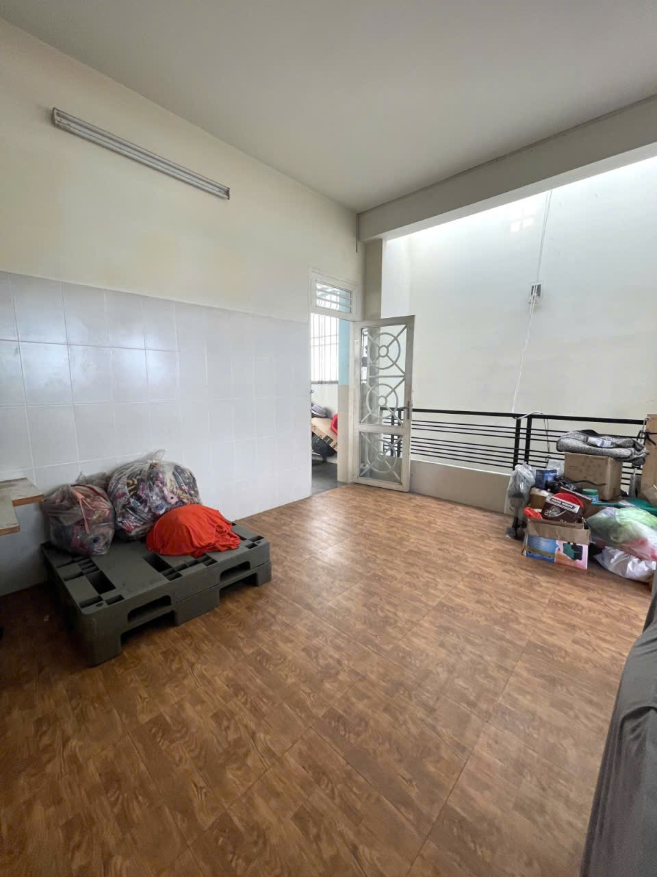 Bom Tấn Giảm 500tr Gấp bán tòa nhà ngay chợ Bình Thành 164m2-4 Tầng thang máy 14 tỷ 5 15985606