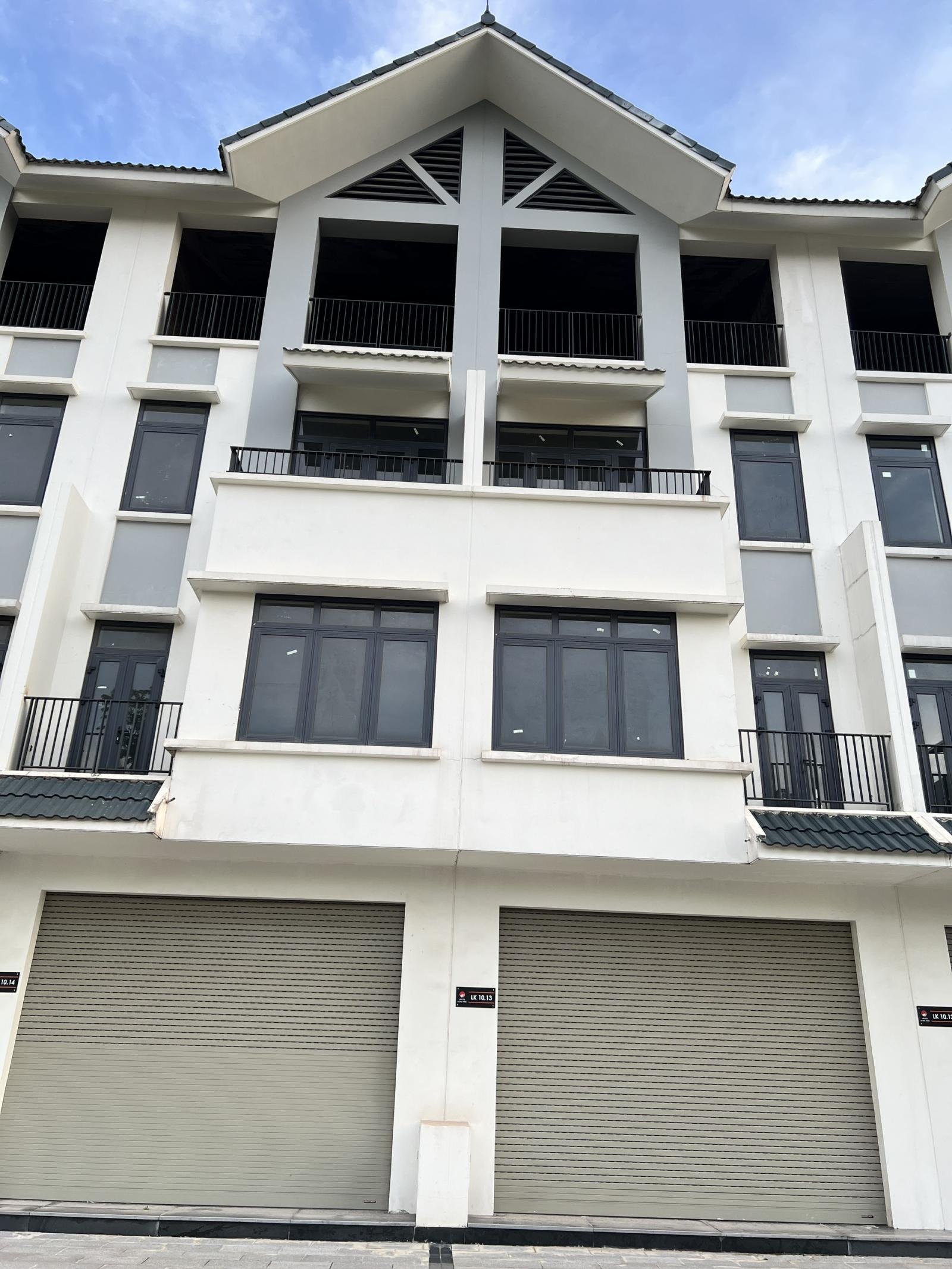 NHÀ ĐẸP - GIÁ TỐT CHÍNH CHỦ BÁN NHÀ LIỀN KỀ Khu Đô Thị Mới Kim Chung - DI TRẠCH HINODE ROYAL PARK 15985616