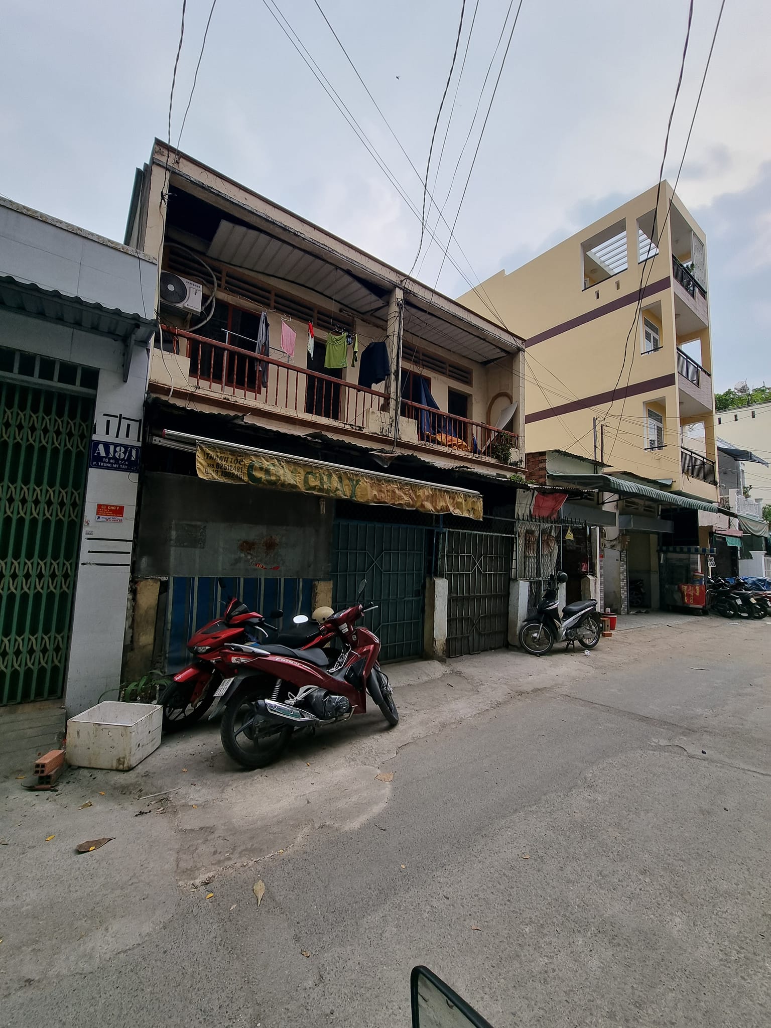 Bán nhà mặt tiền 3 tầng 7,5x15m giá 10,49 tỷ Đường Trung Mỹ Tây 14 15985628