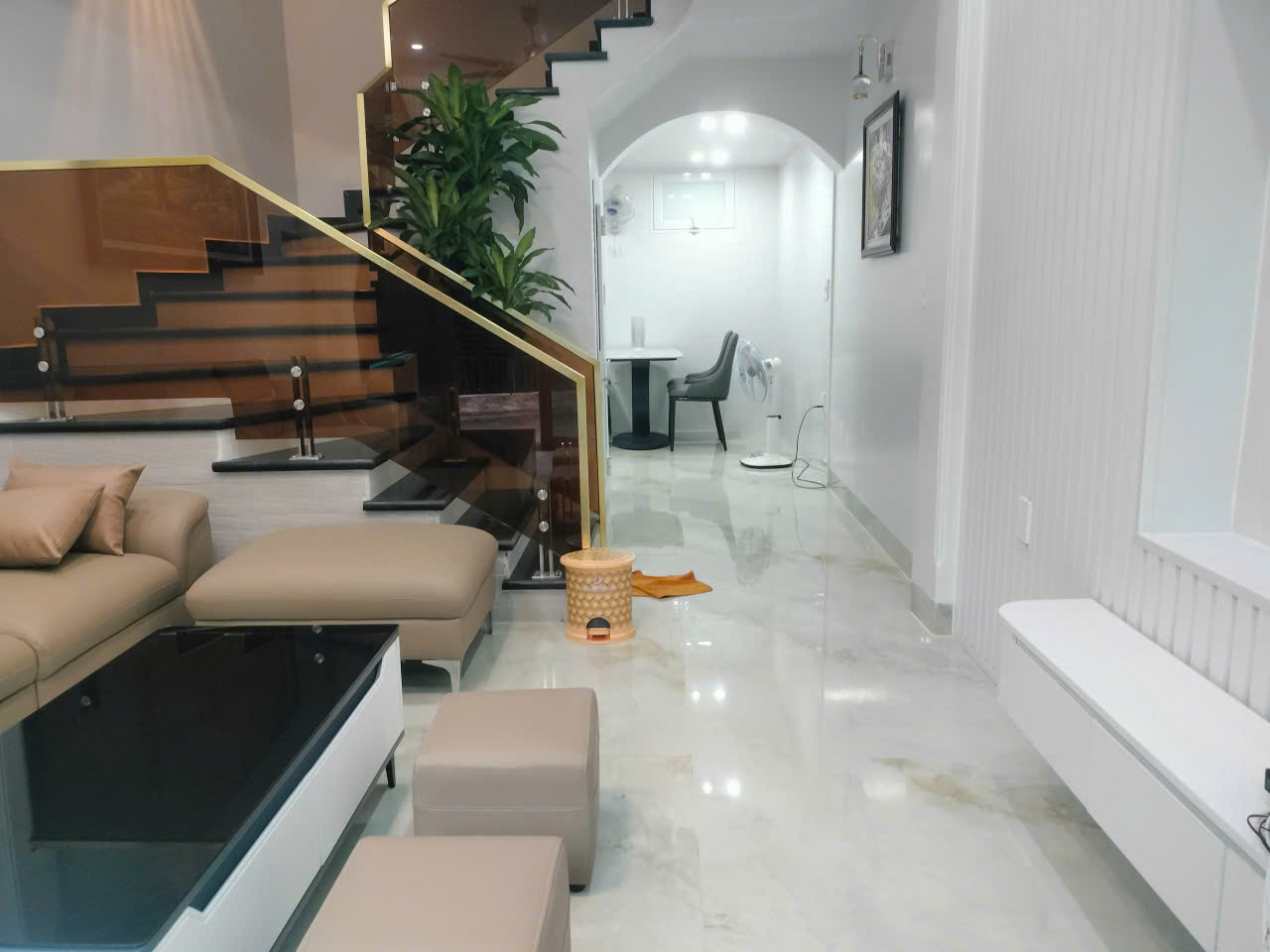 BÁN NHÀ GÓC 3,5 TẦNG NGÕ 89 AN ĐÀ – HẢI PHÒNG – Ô TÔ TẬN CỬA – GIÁ HƠN 4 TỶ 15985646