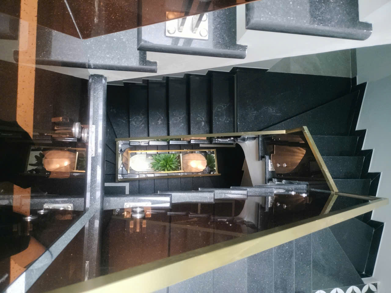 BÁN NHÀ GÓC 3,5 TẦNG NGÕ 89 AN ĐÀ – HẢI PHÒNG – Ô TÔ TẬN CỬA – GIÁ HƠN 4 TỶ 15985646