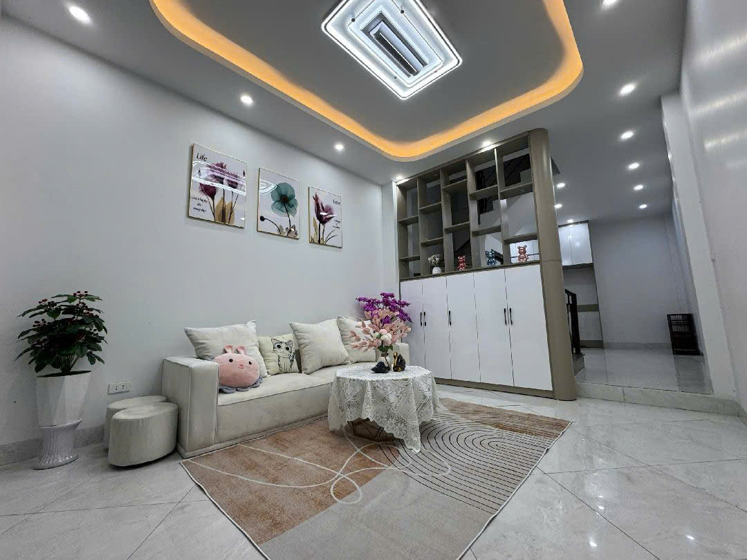 Trung Tâm Thanh Xuân 34m x 6 Tầng 8 Ngủ - Vài Bước Ra Mặt Phố  9.85 Tỷ 15985654