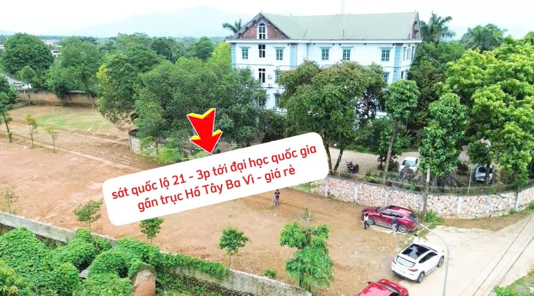 CHỦ NGỘP CẦN BÁN GẤP - LÔ ĐẤT ĐẸP VEN HỒ HÒA LẠC - CẠNH QL21 - 3 PHÚT TỚI ĐH QUỐC GIA 15985666