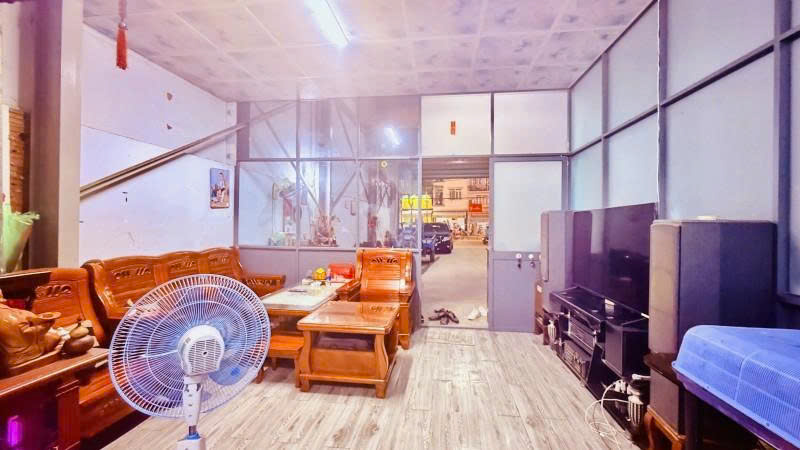 Bán nhà Mặt tiền Tô Ký - gần ngã tư Nguyễn Ảnh Thủ, 8x27m, Cấp 4, HĐT 40 triệu, 16,5 tỷ. 15985695