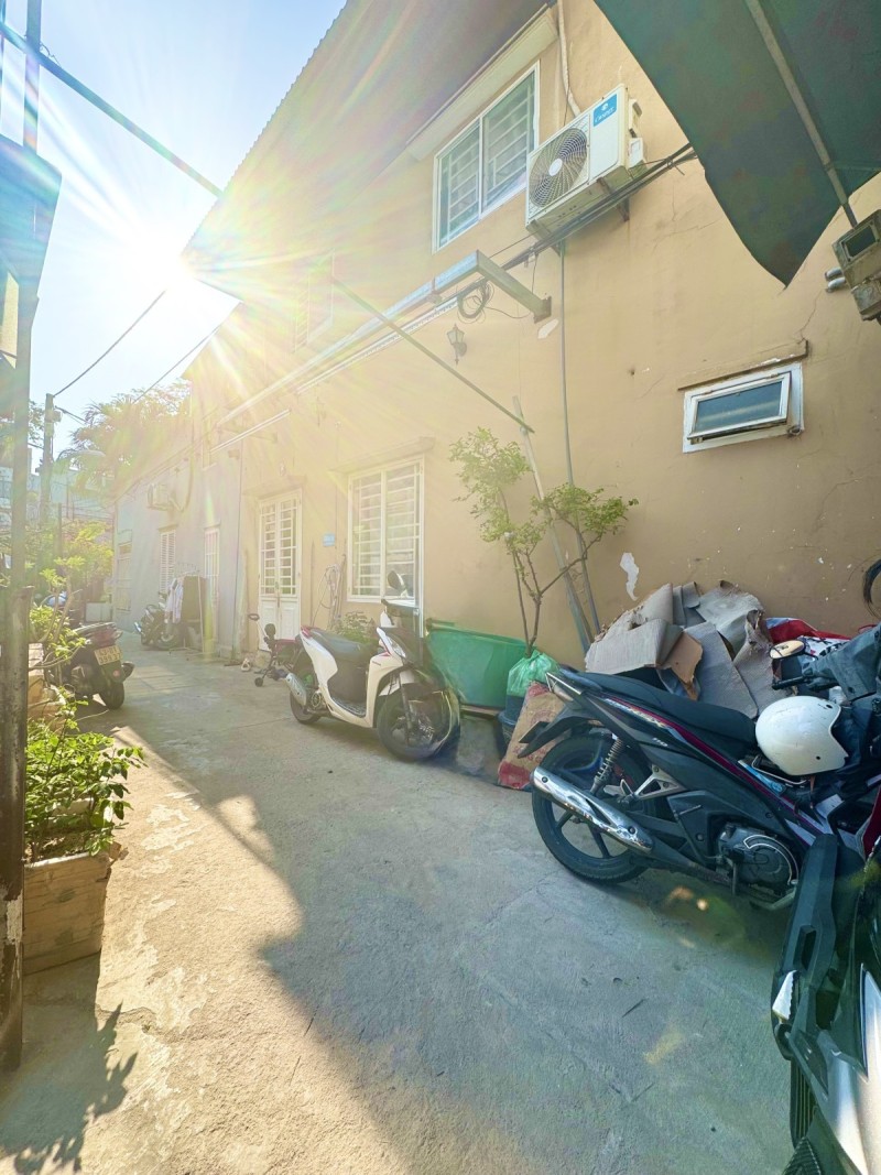 # Nhà gần Nguyễn Hoàng, 33m2, 2 tầng, 2PN 2WC, sổ hồng chuẩn, 2.x nhỏ tỷ 15985701