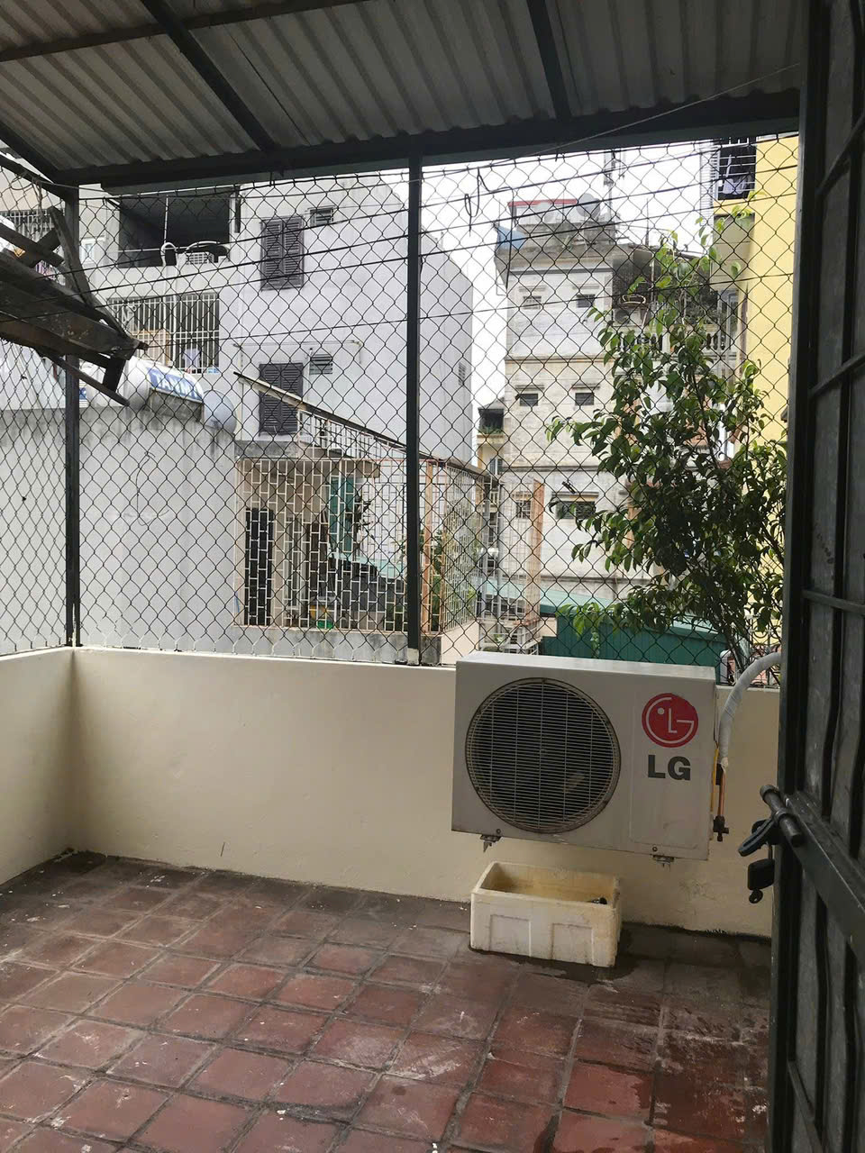 Cho thuê nhà ngõ Chợ Khâm Thiên 22 m2*4 tầng-Giá 7,5 triệu 15985710