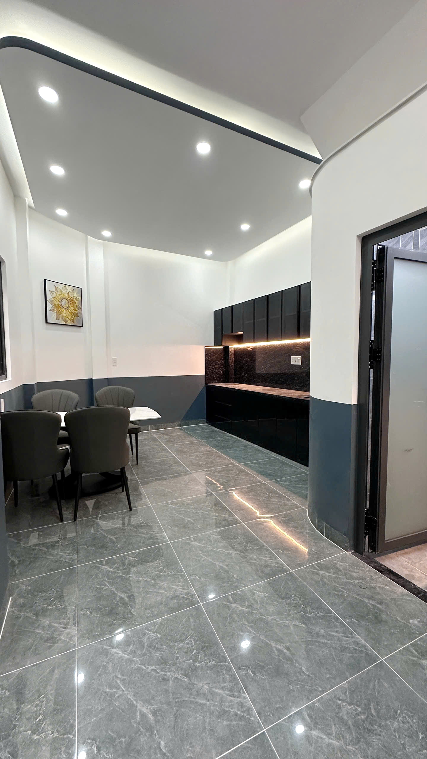 2 lầu ST/4PN Dương Bá Trạc P.Hưng Phú (P1Q8) 15985712