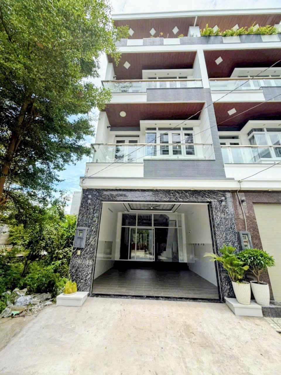 CỰC HIẾM - NHÀ NGAY NHÀ BÈ CÓ SỔ HỒNG RIÊNG - GARA Ô TÔ - HẺM XE HƠI NÉ NHAU - CHỈ 7,7 TỶ 15985735