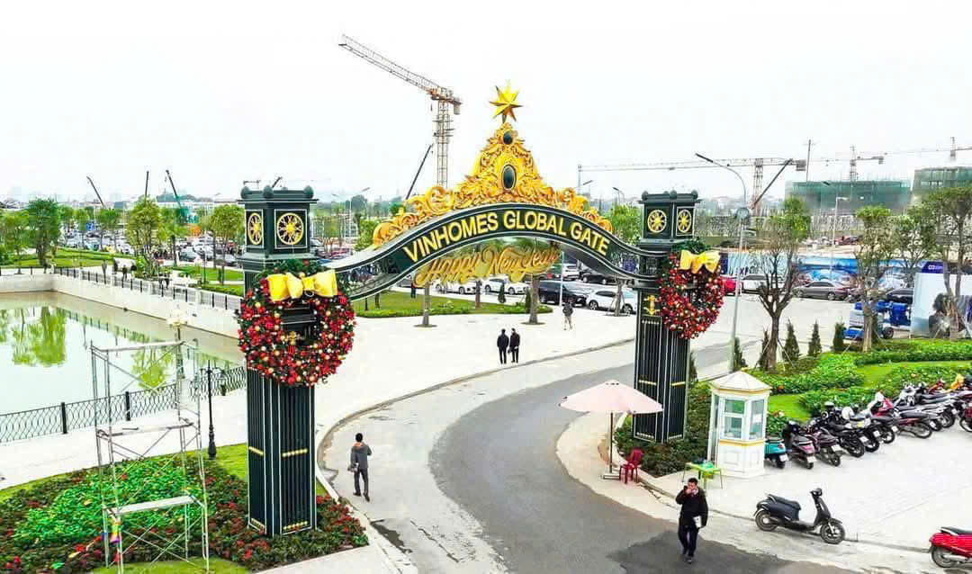 Bán đất Mai Lâm Đông Anh- Vỉa Hè- Kinh doanh- hàng xóm Vin Cổ Loa- oto tránh-70m nhỉnh 8 tỷ(TL) 15985745