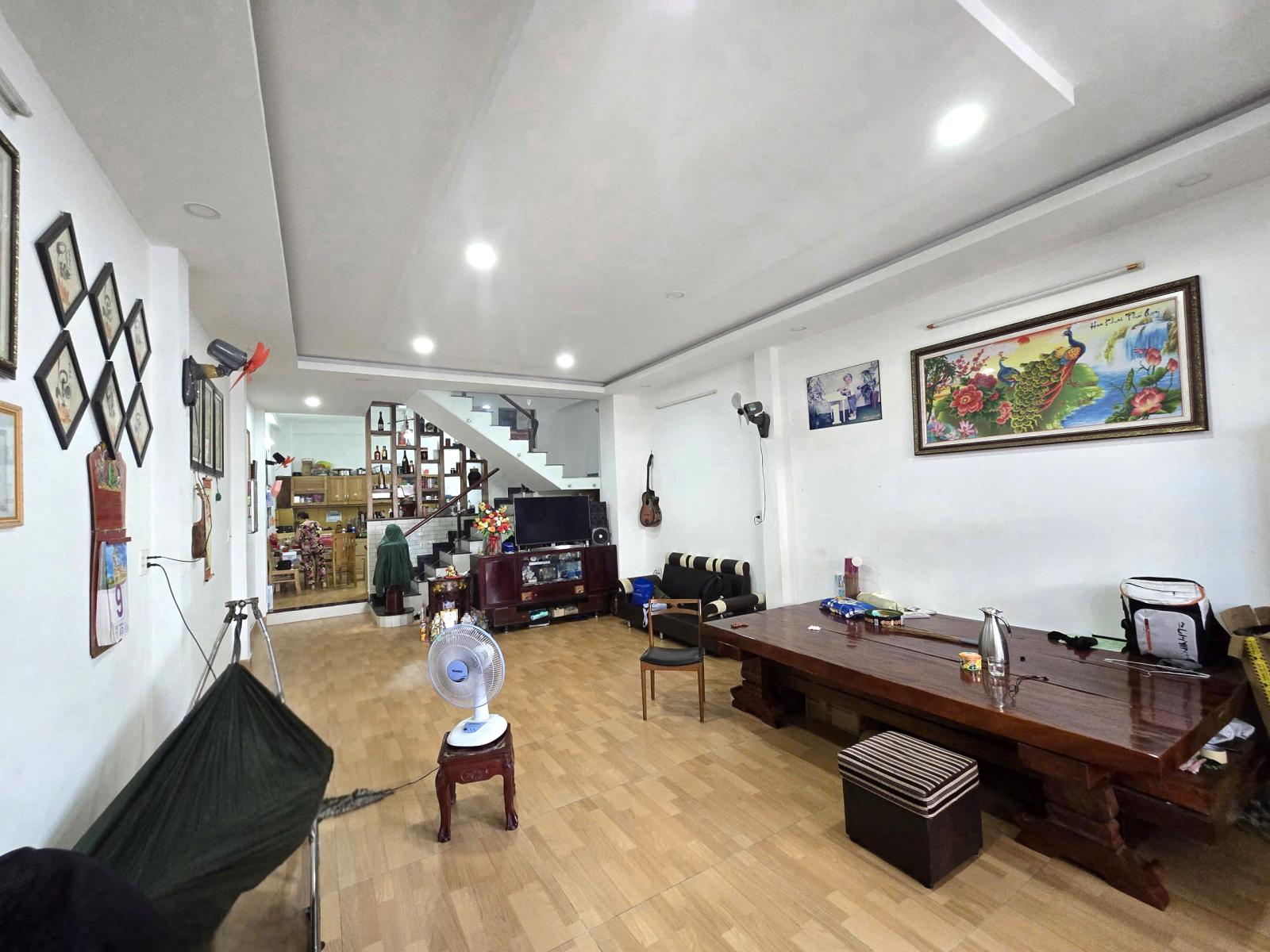 Nhà Đẹp Linh Trung – 91m² (5.1x17) – 3 Tầng BTCT – chỉ 6.5 t ỷ  Gần Đại Học, Dễ Ở Kết Hợp Cho Thuê 15985751