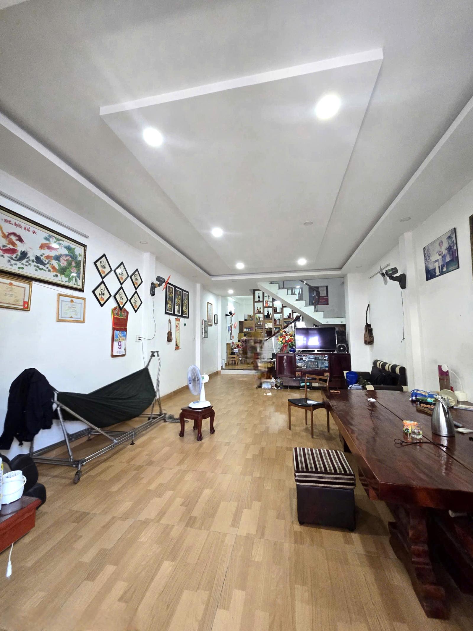 Nhà Đẹp Linh Trung – 91m² (5.1x17) – 3 Tầng BTCT – chỉ 6.5 t ỷ  Gần Đại Học, Dễ Ở Kết Hợp Cho Thuê 15985751