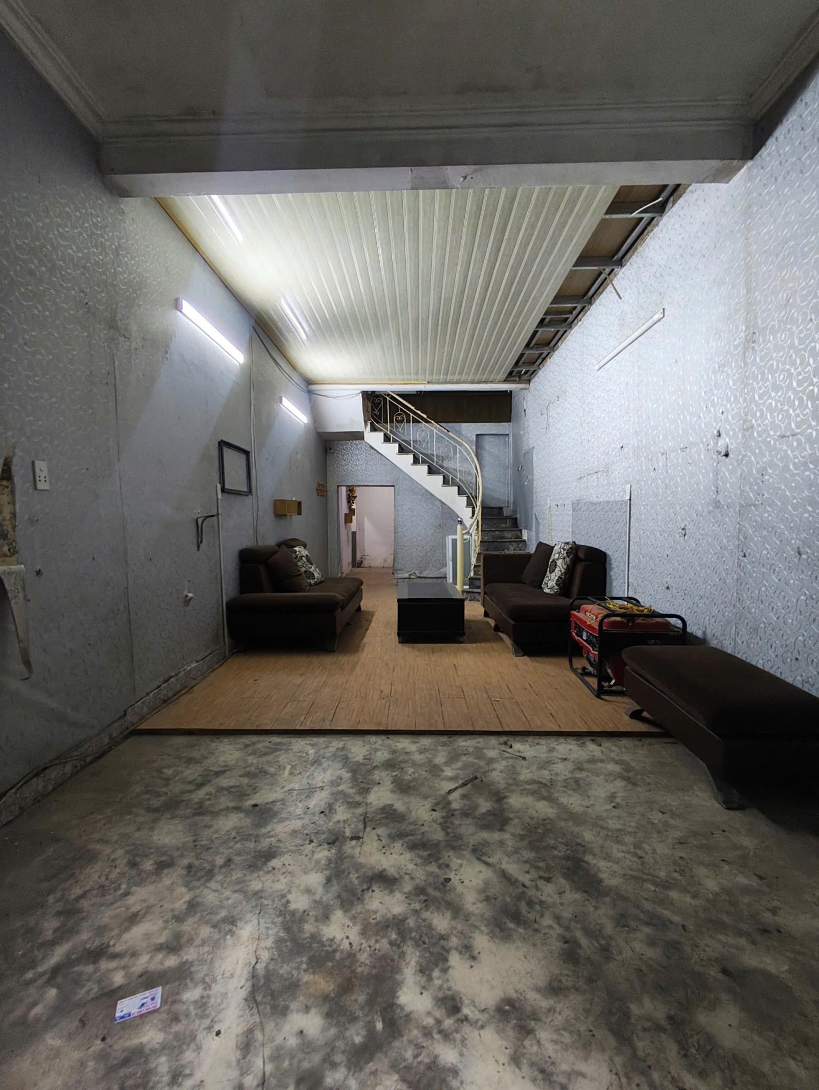 BÁN ĐẤT TẶNG NHÀ 2 TẦNG PHỐ HOÀNG QUÝ – TÔ HIỆU – LÊ CHÂN – Ô TÔ ĐỖ CỬA – GIÁ 3,35 TỶ 15985757