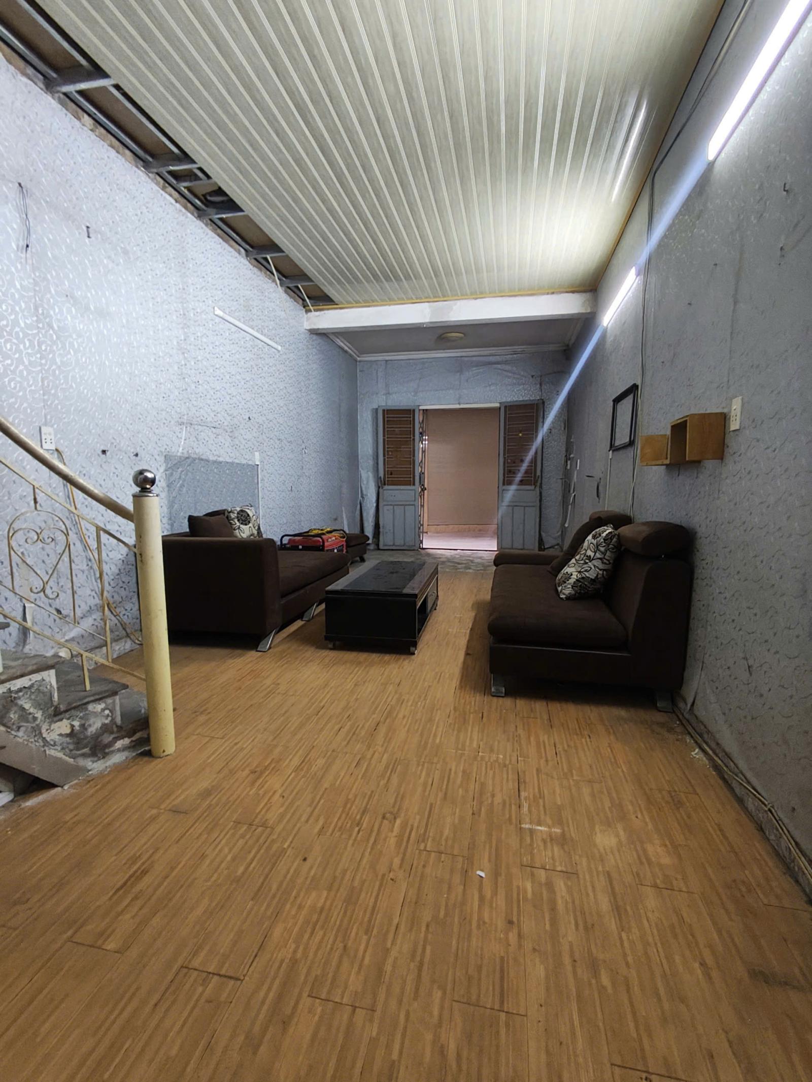 BÁN ĐẤT TẶNG NHÀ 2 TẦNG PHỐ HOÀNG QUÝ – TÔ HIỆU – LÊ CHÂN – Ô TÔ ĐỖ CỬA – GIÁ 3,35 TỶ 15985757