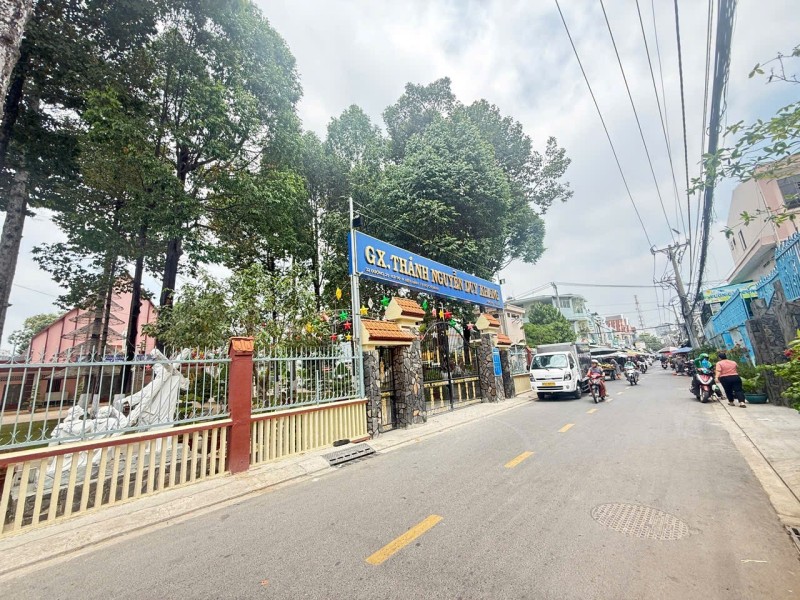 Hiếm Mặt Tiền 8m Linh Đông Thủ Đức – 75m² – 4PN – Chỉ 6.7 Tỷ Gần Nhà Thờ Duy Khang. 15985778