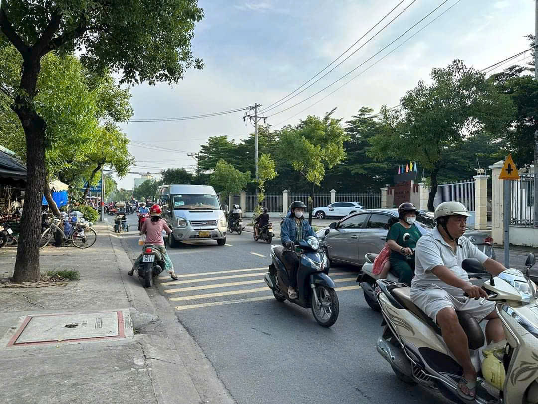 MẶT TIỀN SONG HÀNH – THIÊN ĐƯỜNG ĂN UỐNG – NGANG GẦN 8M GIÁ RẺ 15985834