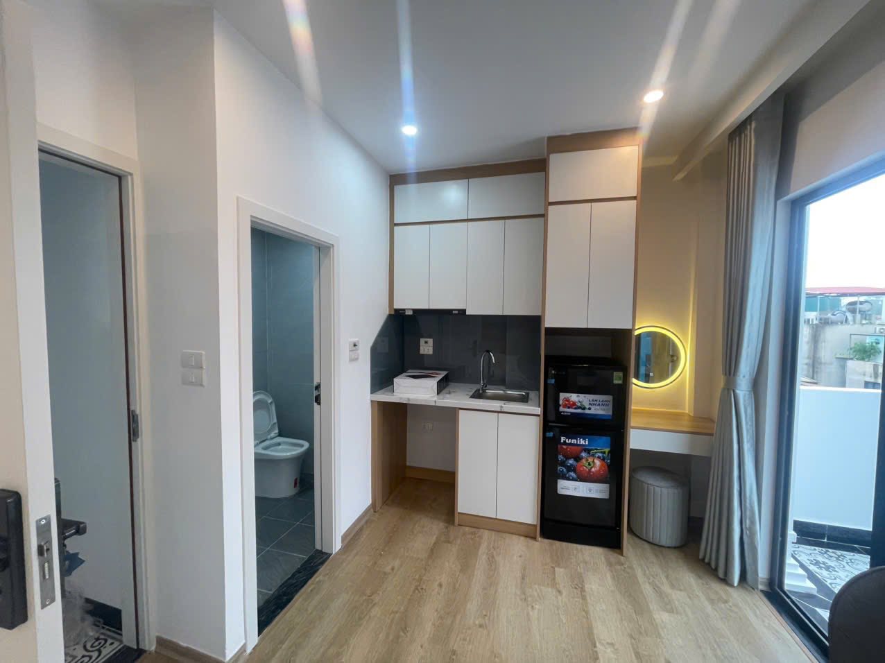 ĐẲNG CẤP CHO THUÊ - ĐẸP NHƯ KHÁCH SẠN - VIP PHỐ NGỌC HÀ 65m 7T MT5m GIÁ 21.5 TỶ 
14 CĂN HỘ FULL 15985850