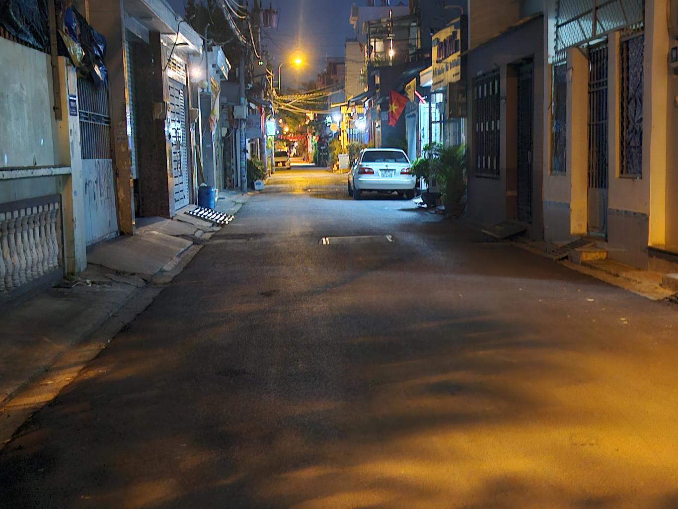 Bán nhà mặt tiền 1 tệt 1 lửng 1 lầu 6x25m giá  8,8 tỷ Đường Trưng Mỹ Tây 01 15985858