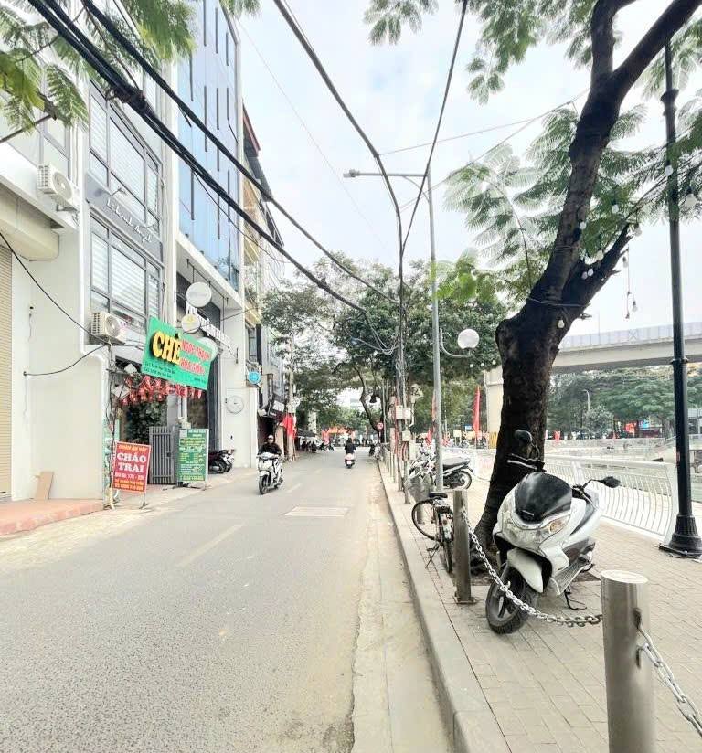 Hiếm đẹp, bán nhà mặt phố Mai Anh Tuấn, view hồ, 7 tầng thang máy, chỉ 30 tỷ 15985889