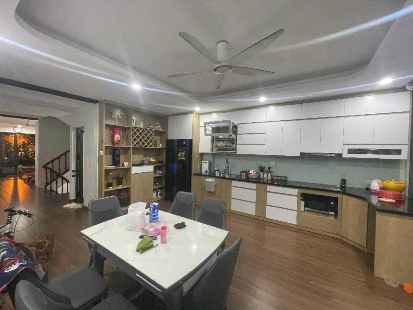 Giá tốt, bán nhà Vạn Bảo, nhà đẹp gần phố, 64m2, chỉ 26 tỷ 15985922