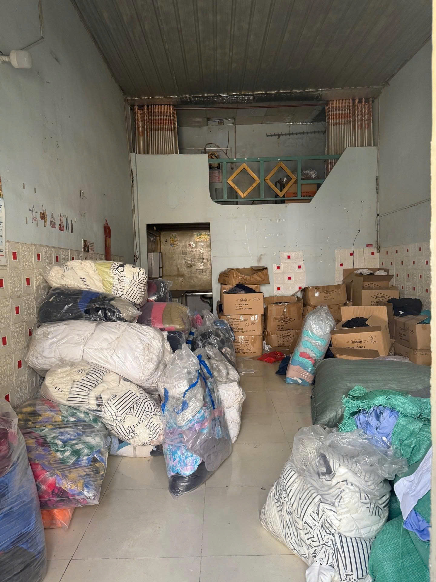 NGỘP NGÂN HÀNG – BÁN GẤP Nhà vị trí đẹp – hẻm xe tải – cách Trường Chinh chỉ 30m 15985947
