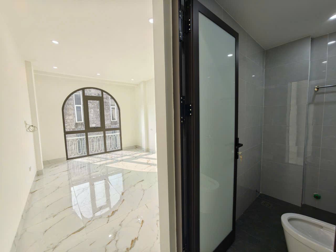 NHÀ ĐẸP, NGÕ 187, XUÂN ĐỈNH, BẮC TỪ LIÊM-TM: 31M X5T, MT 3,5M, GIÁ 8,69 TỶ. 15985962