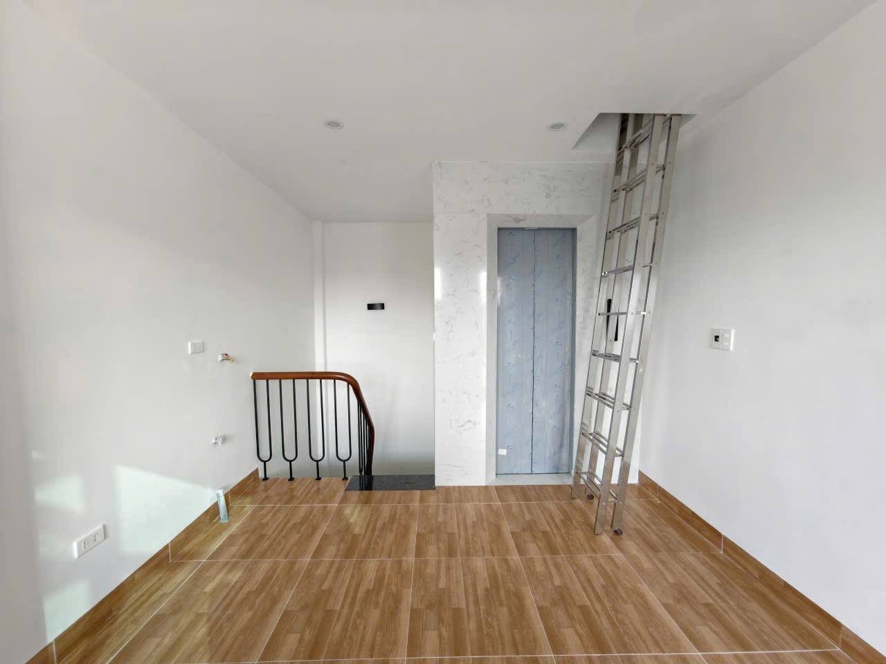 NHÀ ĐẸP, NGÕ 187, XUÂN ĐỈNH, BẮC TỪ LIÊM-TM: 31M X5T, MT 3,5M, GIÁ 8,69 TỶ. 15985962