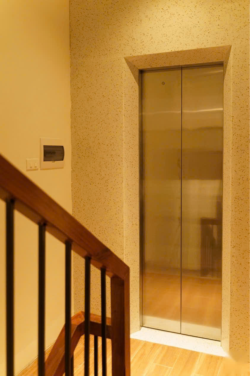 BÁN NHÀ NGUYỄN TRÃI – THANH XUÂN  NHÀ ĐẸP –  40m2 - 5 TẦNG THANG MÁY - 11.X TỶ 15985975
