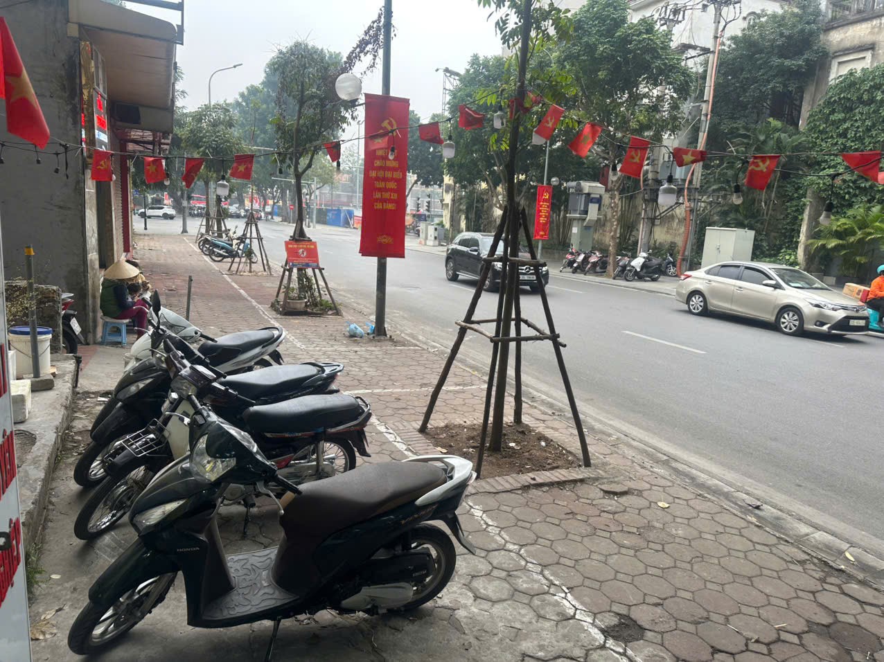 HÓT HÓT NHÀ ĐẸP – GIÁ TỐT CẦN BÁN GẤP CĂN HỘ Tại Phường Điện Biên, Quận Ba Đình, Hà Nội 15985983